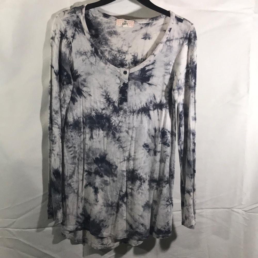 PINK REPUBLIC Gray black tie dye pullover size M